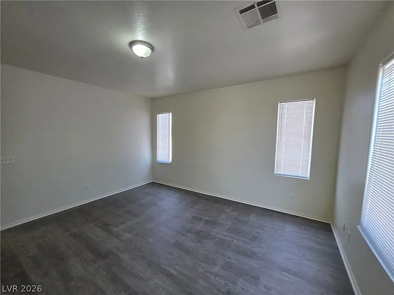 731 Emerald Idol Pl — Photo 9