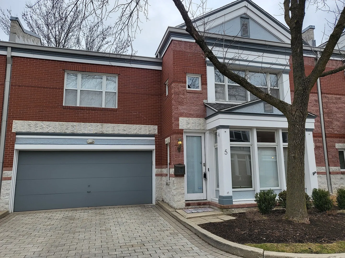 5 Manchester Ln photo 1