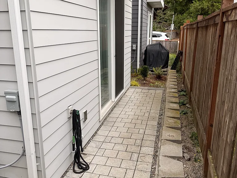 3421A 36th Ave S — Photo 15