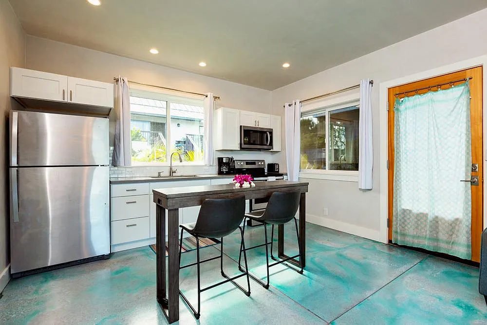 614 Hana Hwy — Photo 2