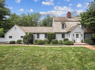 6 Hunt Farm Rd, Waccabuc, NY 10597