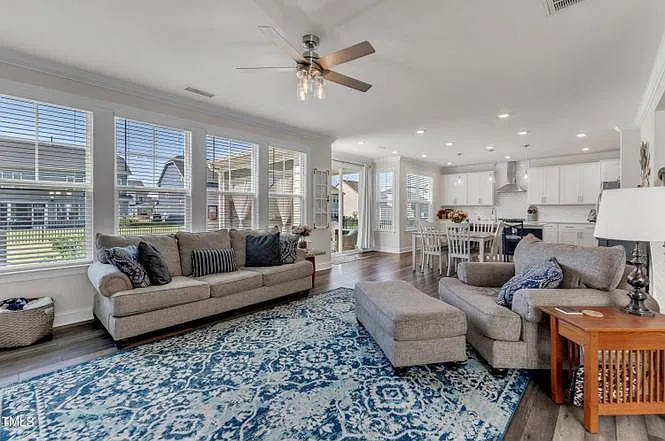 1526 Cloverfield Ct — Photo 42