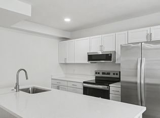 908 Indiana St #B, Lawrence, KS 66044