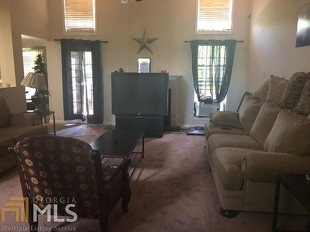 2nd image of 191 Crystal Ridge Dr NW