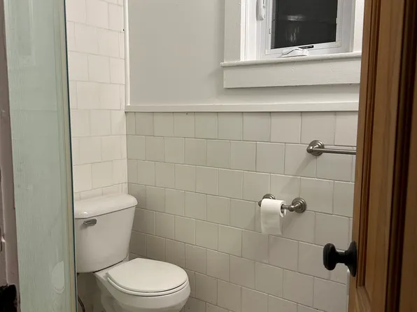 139 Railroad St #1, Johnson, VT 05656