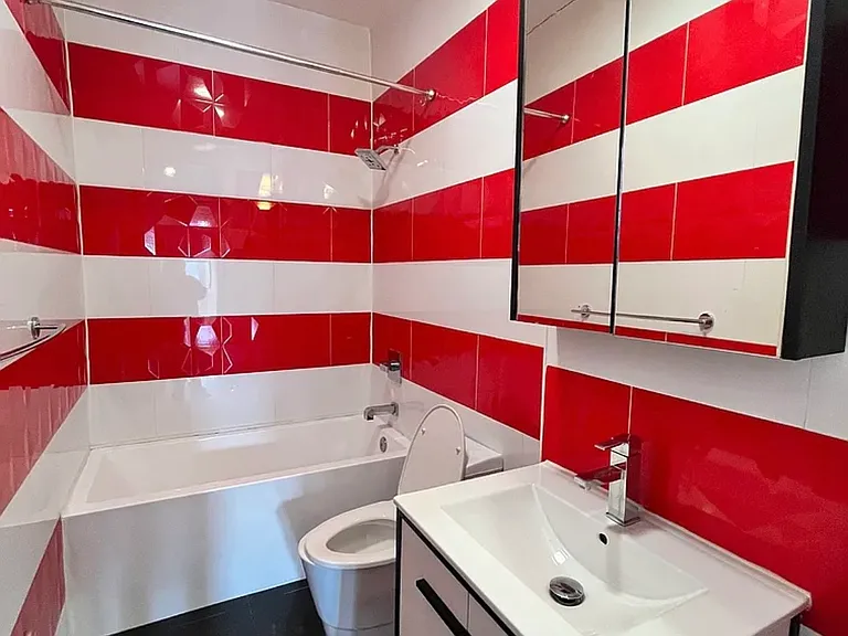 739 Garfield Ave #2D — Photo 3
