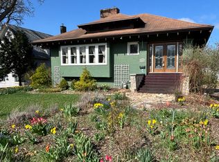 704 N Division St, Harvard, IL 60033