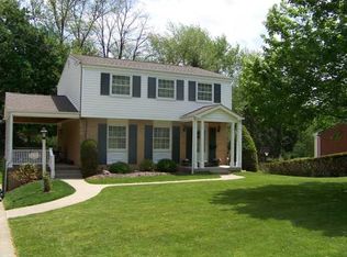 5965 Leprechaun Dr, Bethel Park, PA