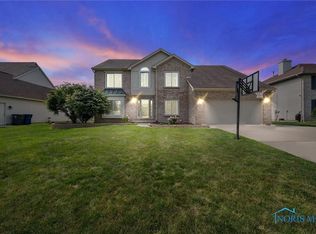 26502 Mingo Dr, Perrysburg, OH 43551