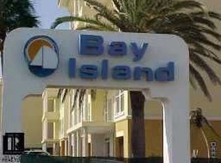 7930 Sun Island Dr S APT 109, South Pasadena, FL 33707