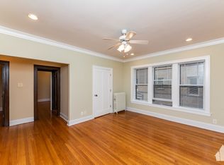 5544 N Glenwood Ave #1, Chicago, IL 60640