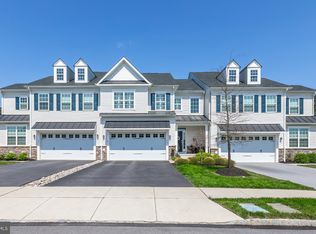 445 Lee Pl, Exton, PA 19341