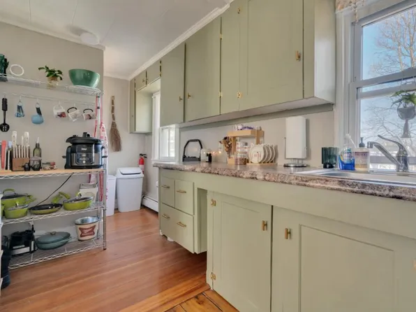 29 Winslow St Unit 2, Westbrook, ME 04092
