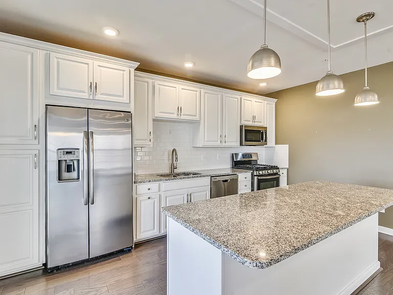 23266 Southdown Manor Ter #101 — Photo 27