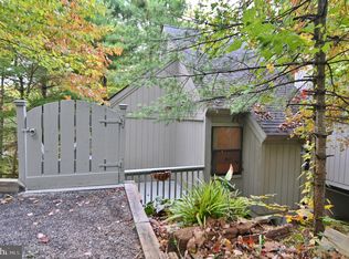 266 Spitz Ln #A-83A, Basye, VA 22810