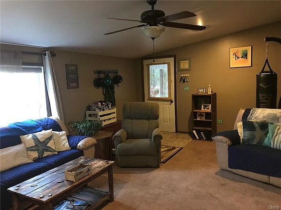 5th image of 20537 Pine Ave