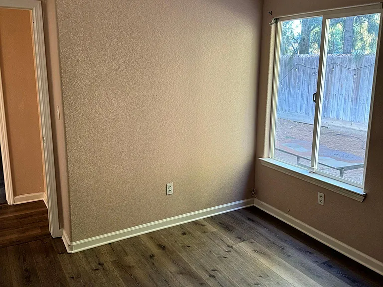 1808 El Monte Ave — Photo 8
