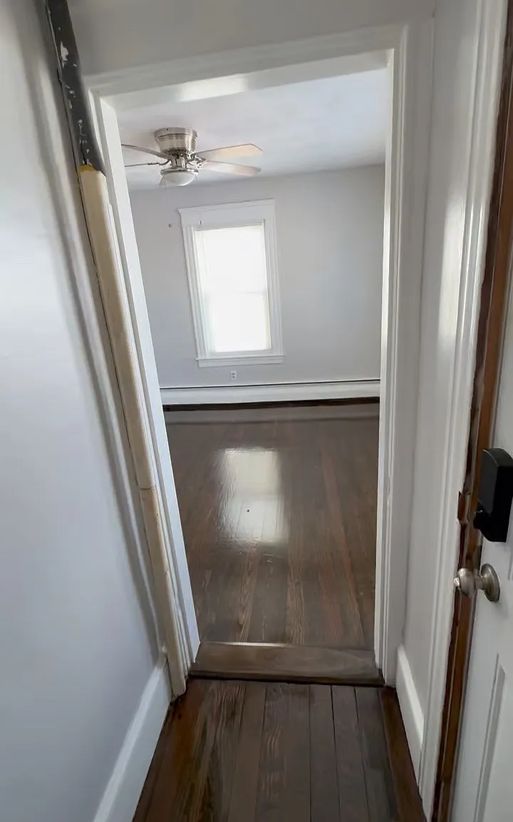 2 bed, 1000 sqft, $1,750 — Photo 1