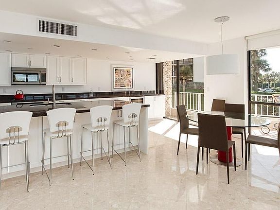 2nd image of 3400 S Ocean Blvd APT 1HII