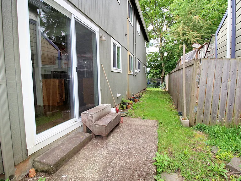 548 NE Tillamook St — Photo 20