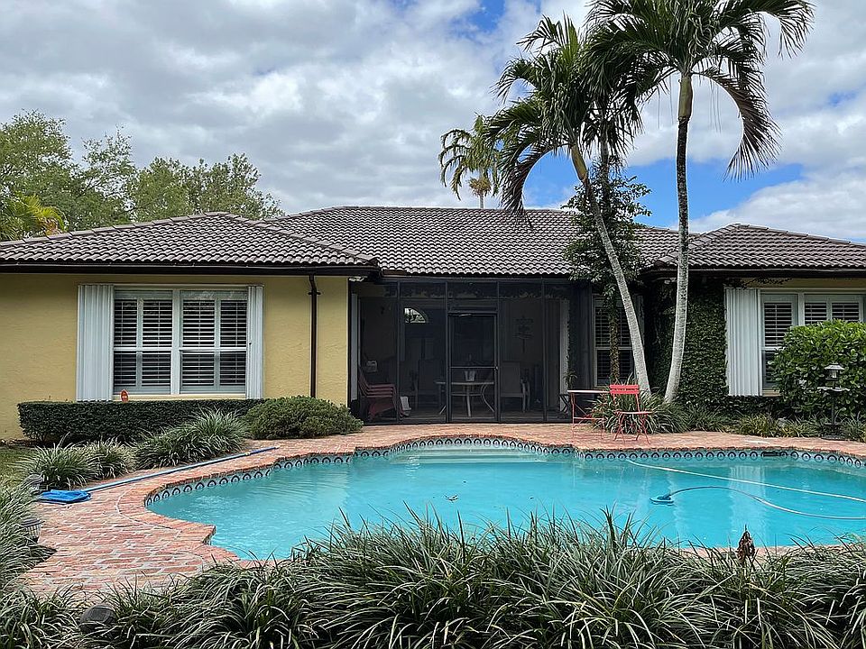 2nd image of 15017 SW 158th Ct