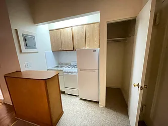 Rented by Best Apartments North Inc