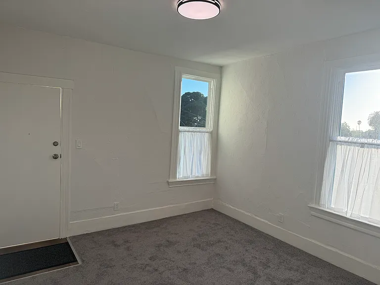 3260 Galindo St #4 — Photo 5
