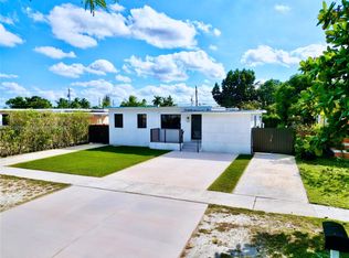 272 E 54th St, Hialeah, FL 33013