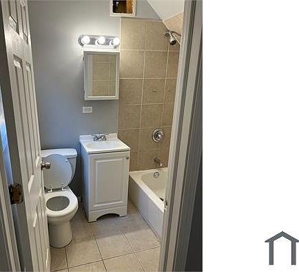 2nd image of 2827 W 22nd Pl