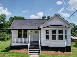 511 Barnes St, Reidsville, NC 27320