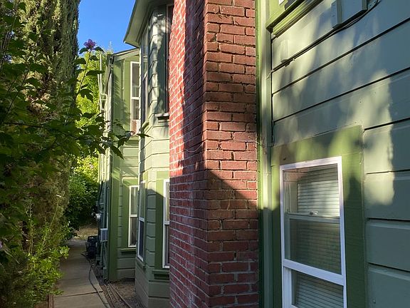 5th image of 1810 E St