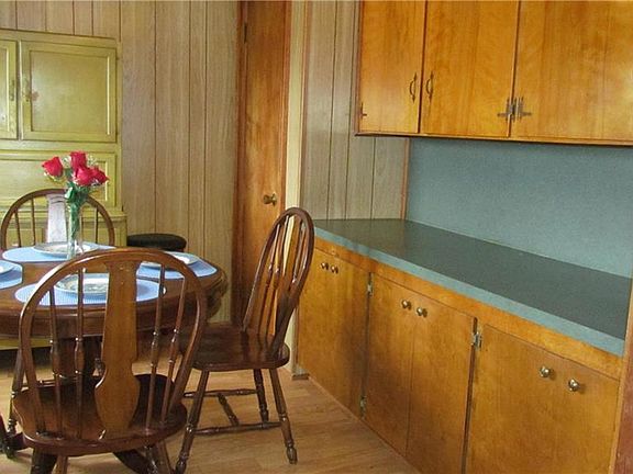5th image of 110 Stowe Acres