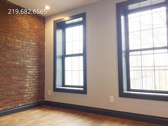 5th image of 123 Kent Ave APT 03L