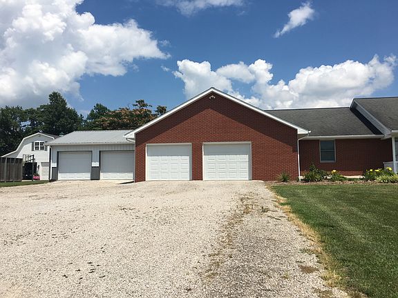 4-car Garage