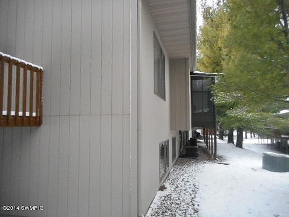 2nd image of 4707 Rockvalley Dr NE
