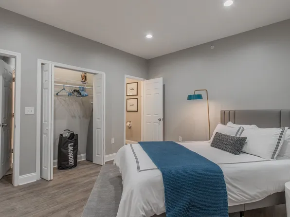 3221 Noble St Unit 3, Baltimore, MD 21224