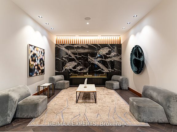3rd image of 7895 Jane St #2106