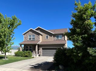121 E Huckleberry Ln, Heber, UT 84032
