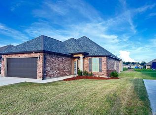 150 Petal Ave, Thibodaux, LA 70301