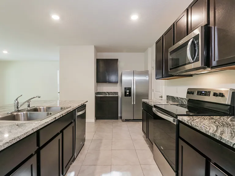 7545 Cypress Walk Dr — Photo 7