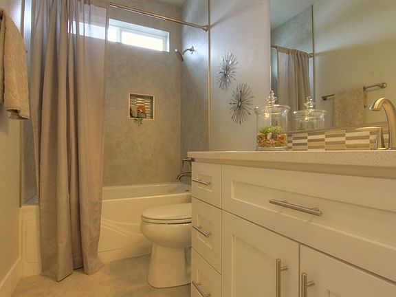 5th image of 1606 S Morningside Heights Dr