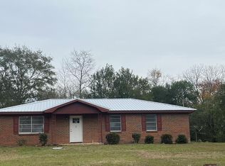 96 Sussie St, Webb, AL 36376