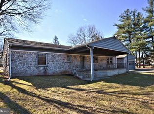 1131 Ridge Rd, Pottstown, PA 19465