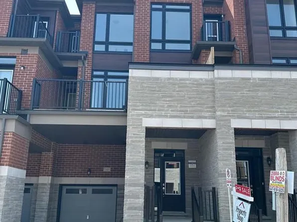 10 Griffith St, Aurora, ON L4G 0C5