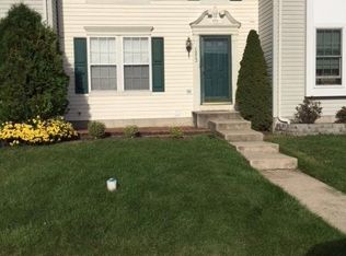 1213 Hunter Ln, Perkiomenville, PA 18074