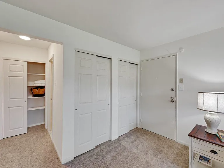 Blair Mill Village West Apartment Homes — Photo 13