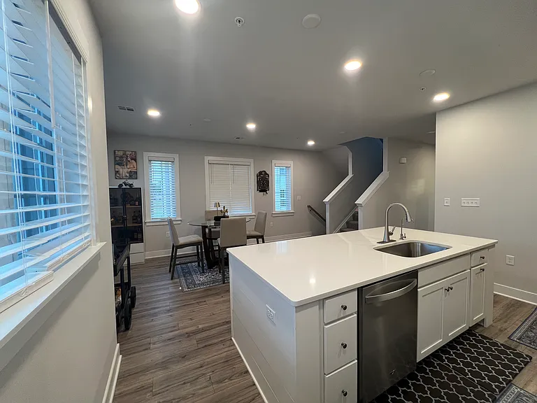 31 Seover Way — Photo 8