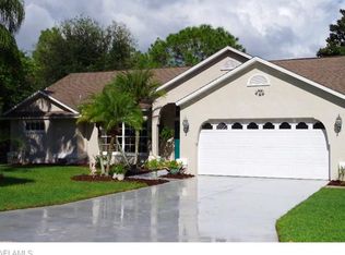 5576 New Pine Lake Dr, Fort Myers, FL 33907