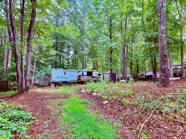 110 Arapaho Dr, Louisburg, NC 27549