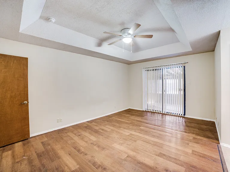 8727 Timberwilde St — Photo 15